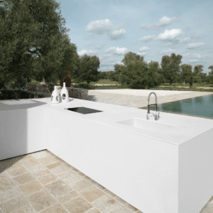 Coliseum Plain & Simple